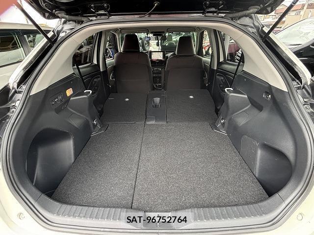 Toyota YARIS CROSS 2021-07 8328955-18