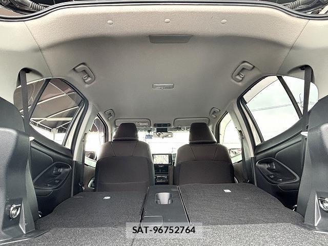 Toyota YARIS CROSS 2021-07 8328955-19