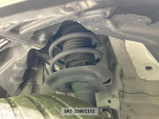 Toyota YARIS CROSS 2022-11 8329031-19
