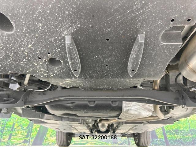 Toyota YARIS CROSS 2023-11 8329035-18