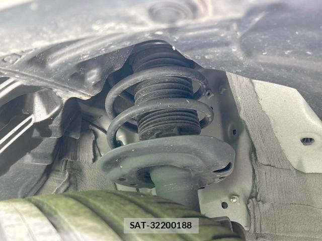 Toyota YARIS CROSS 2023-11 8329035-19
