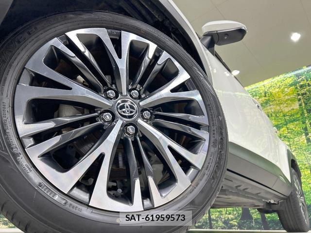 Toyota YARIS CROSS 2021-11 8329044-12