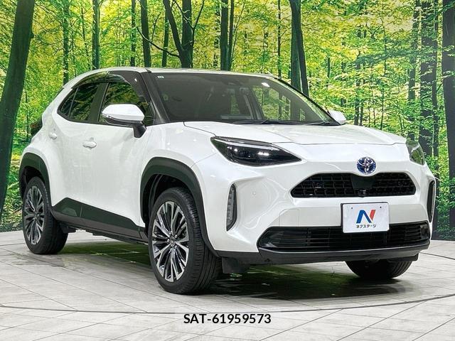Toyota YARIS CROSS 2021-11 8329044-15