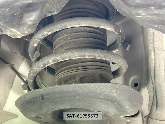 Toyota YARIS CROSS 2021-11 8329044-19