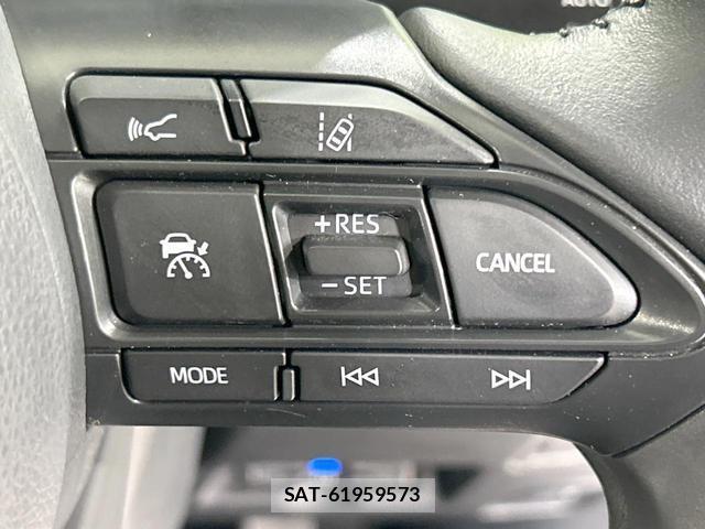 Toyota YARIS CROSS 2021-11 8329044-4
