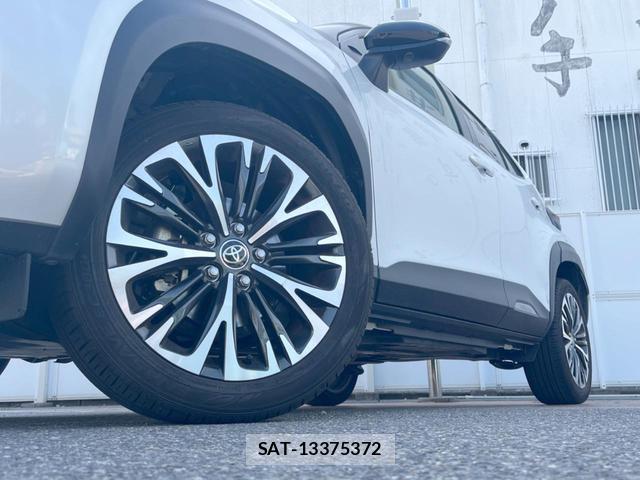Toyota YARIS CROSS 2023-03 8329600-12
