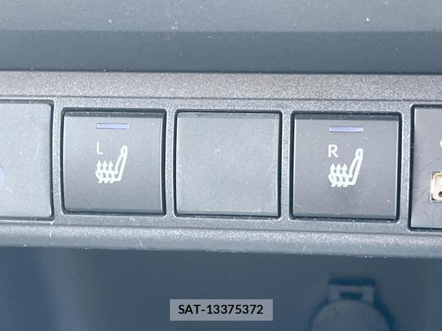 Toyota YARIS CROSS 2023-03 8329600-5