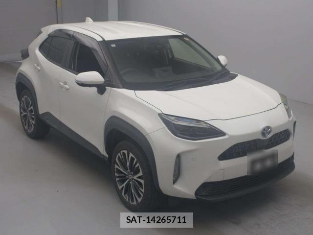 Toyota YARIS CROSS 2021-11 8329682-0