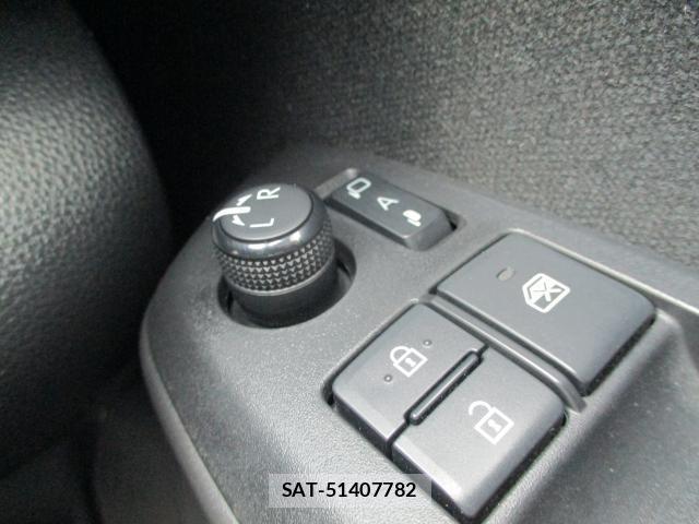 Toyota YARIS CROSS 2022-08 8329711-18