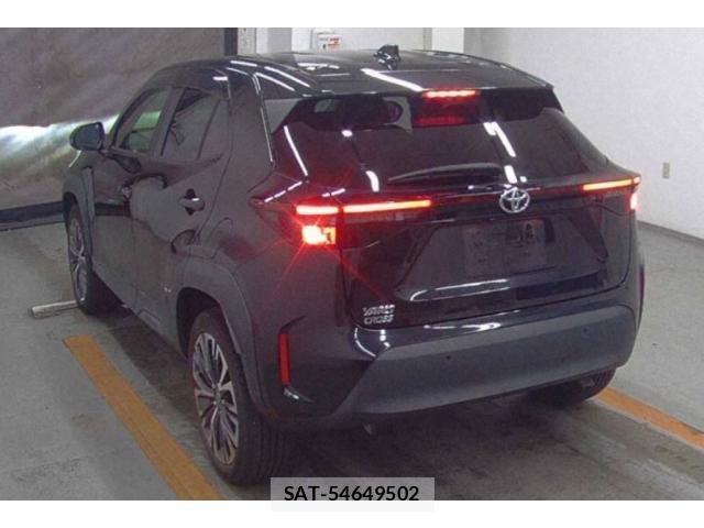Toyota YARIS CROSS 2021-08 8330115-4