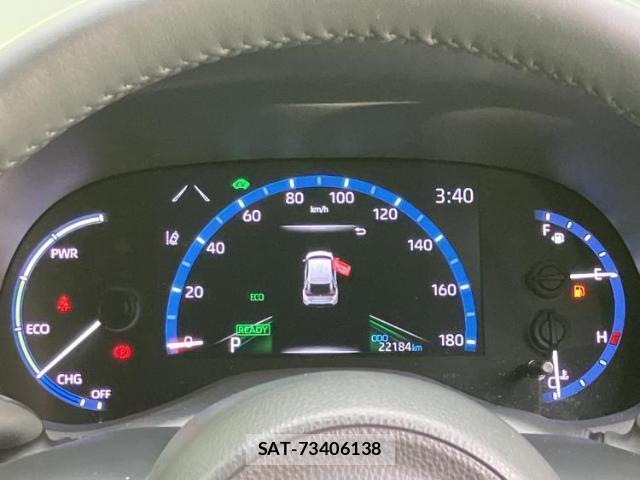 Toyota YARIS CROSS 2022-08 8330506-12