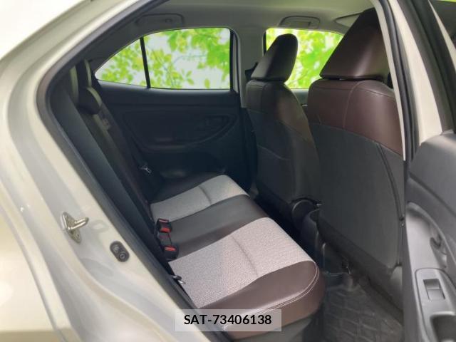 Toyota YARIS CROSS 2022-08 8330506-4