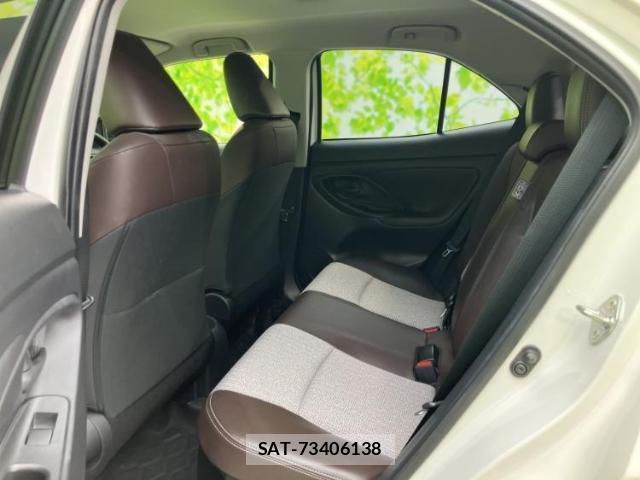 Toyota YARIS CROSS 2022-08 8330506-6