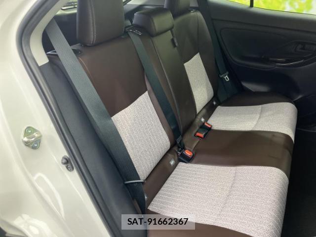 Toyota YARIS CROSS 2021-12 8330646-4