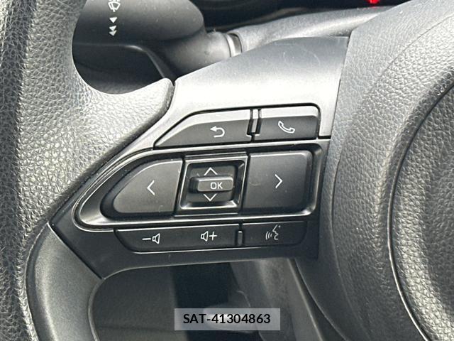 Toyota YARIS 2020-06 8328145-15