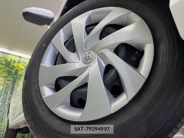 Toyota YARIS 2021-07 8328537-12