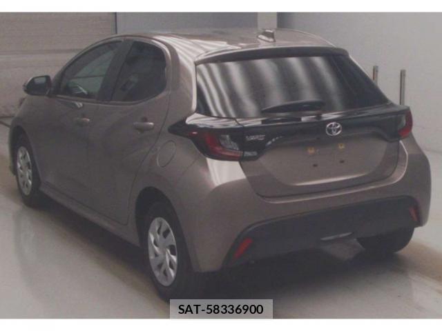 Toyota YARIS 2023-05 8328636-1