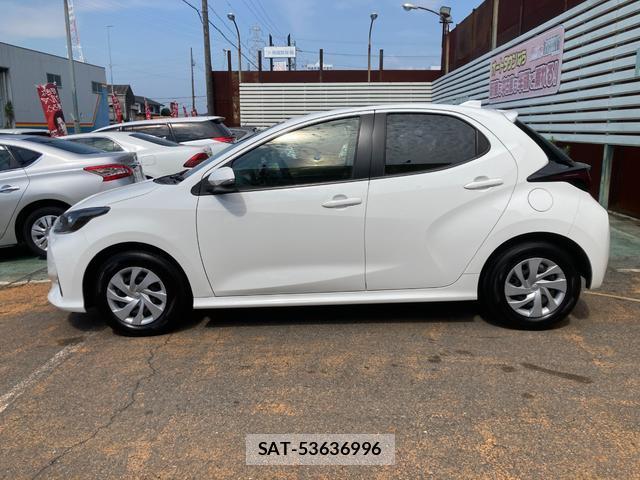 Toyota YARIS 2022-08 8329416-17