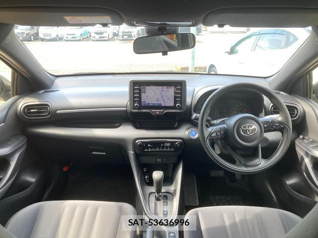 Toyota YARIS 2022-08 8329416-2