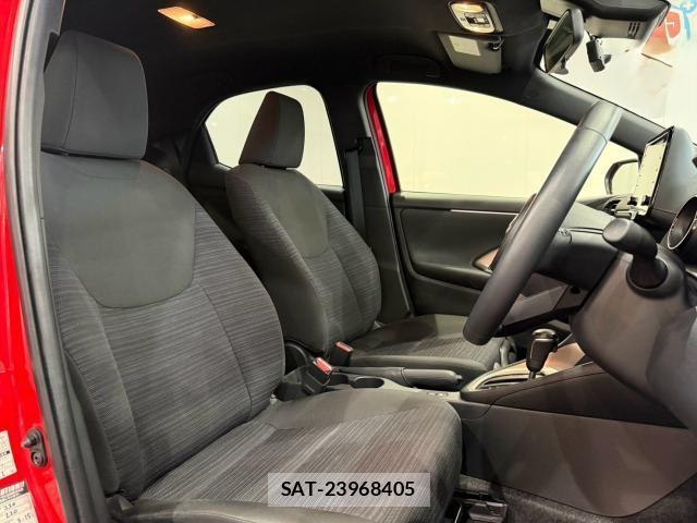 Toyota YARIS 2022-02 8329441-2
