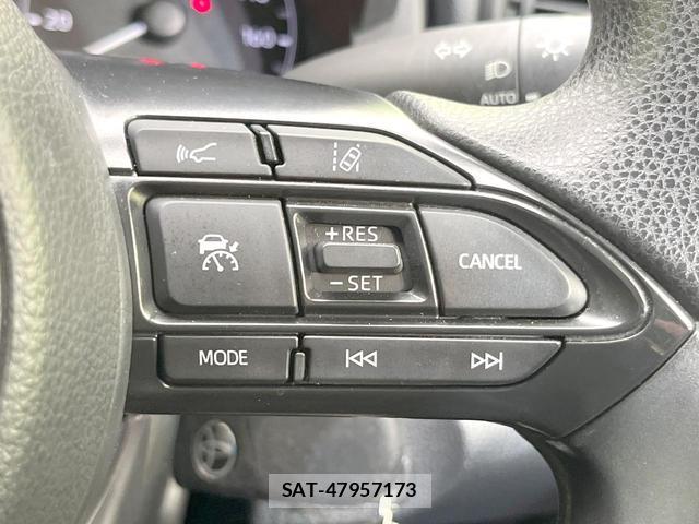 Toyota YARIS 2023-07 8329478-4
