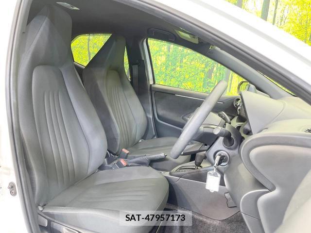 Toyota YARIS 2023-07 8329478-7