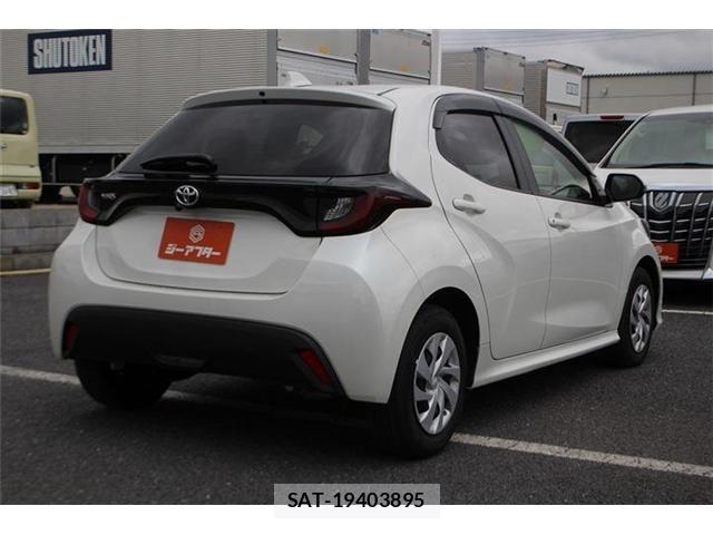 Toyota YARIS 2021-05 8329748-15