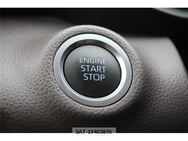 Toyota YARIS 2021-05 8329748-8