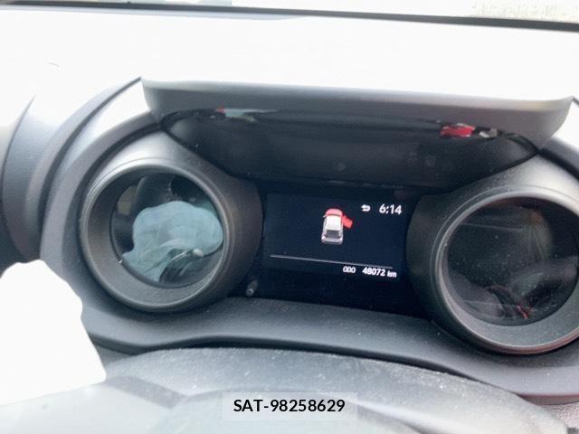 Toyota YARIS 2020-04 8329773-5