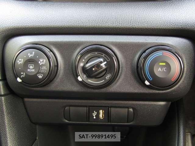 Toyota YARIS 2023-01 8329934-10