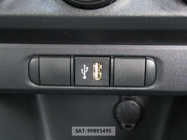 Toyota YARIS 2023-01 8329934-11