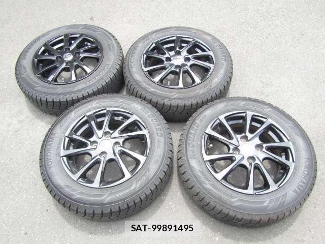 Toyota YARIS 2023-01 8329934-4
