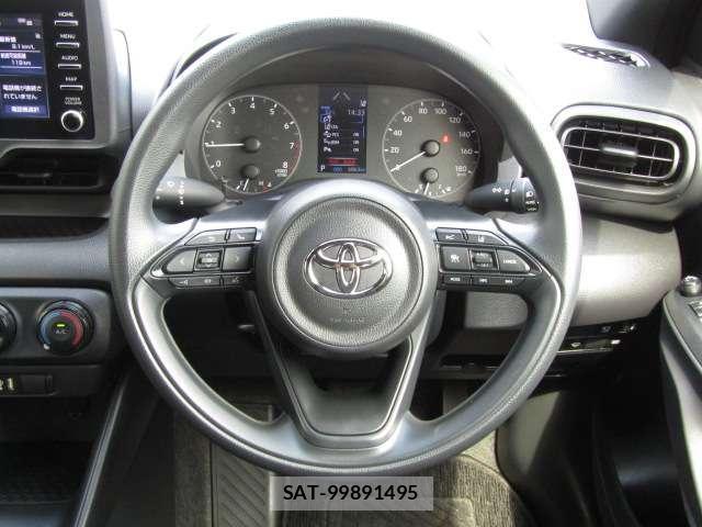 Toyota YARIS 2023-01 8329934-8