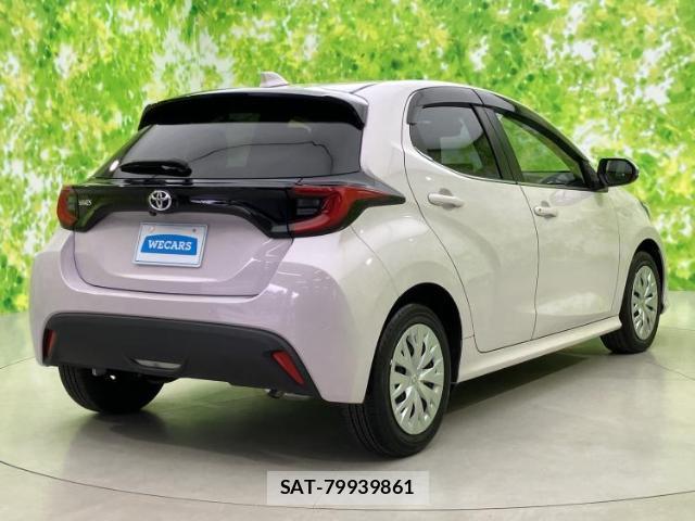 Toyota YARIS 2022-05 8330406-2