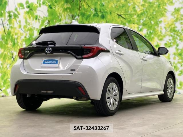 Toyota YARIS 2023-01 8330432-2