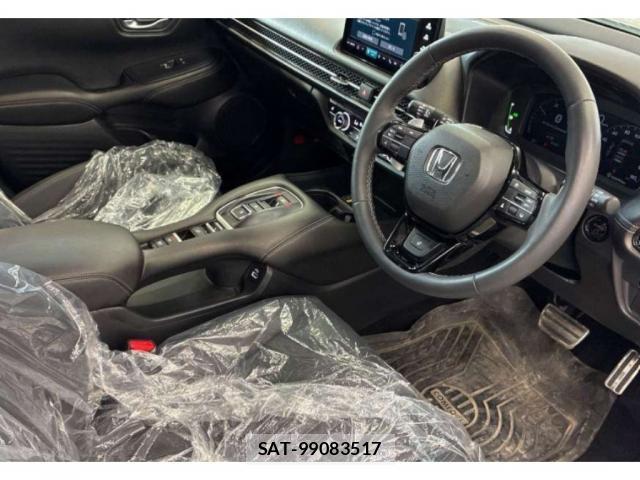 Honda ZR-V 2024-07 8328638-2