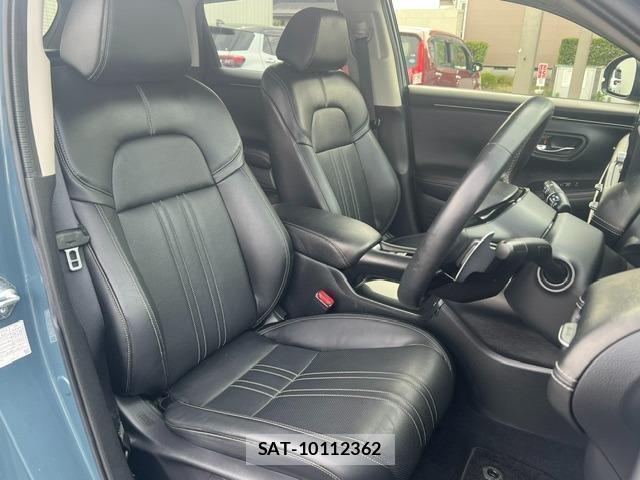 Honda ZR-V 2022-11 8329554-2