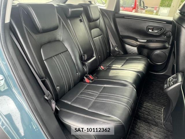 Honda ZR-V 2022-11 8329554-3