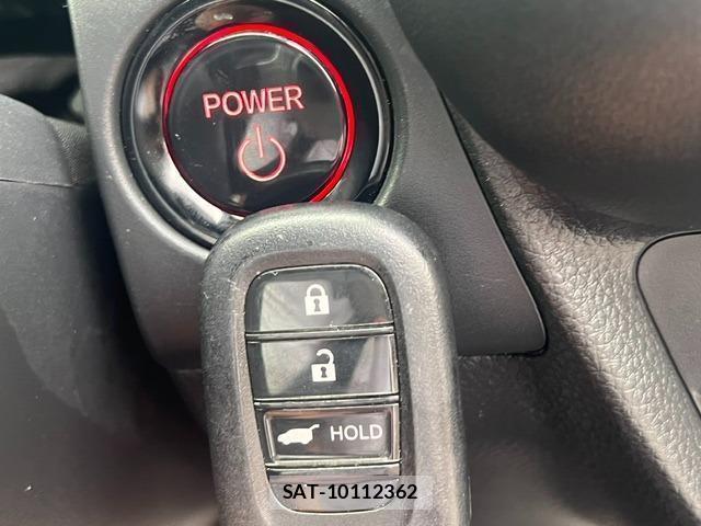 Honda ZR-V 2022-11 8329554-5
