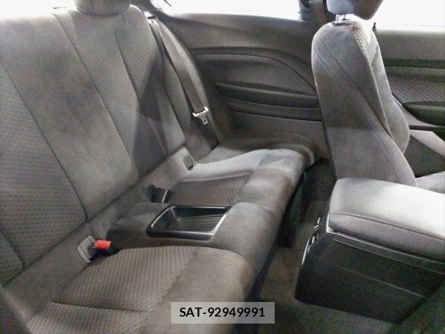 Bmw 2 SERIES 2019-01 8343822-3