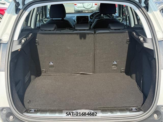 Peugeot 2008 2017-09 8343532-14