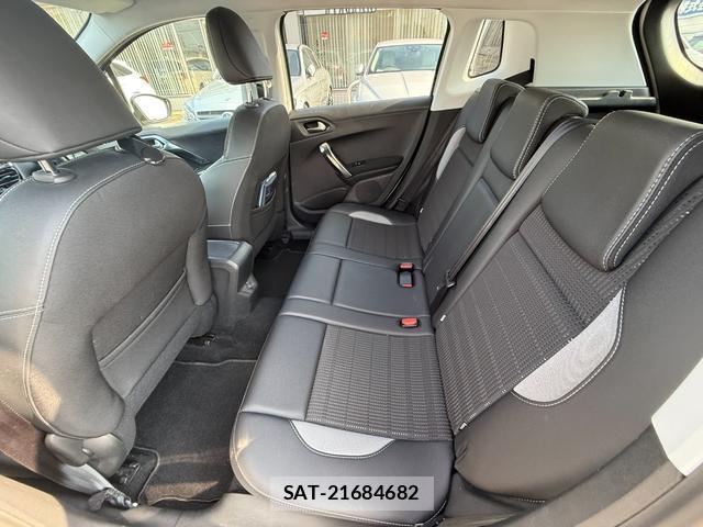Peugeot 2008 2017-09 8343532-17