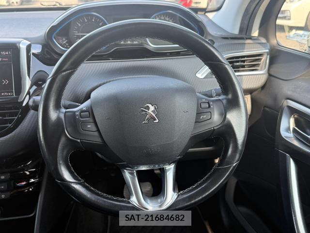 Peugeot 2008 2017-09 8343532-18