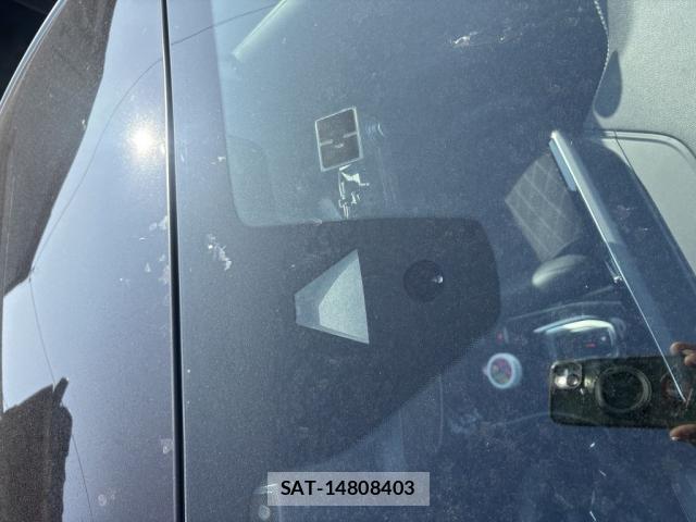 Peugeot 208 2022-04 8343924-11