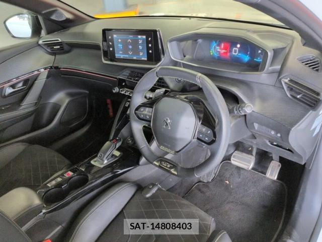 Peugeot 208 2022-04 8343924-2
