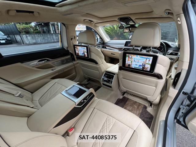 Bmw 7 SERIES 2016-12 8343242-10