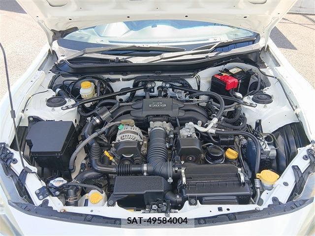 Toyota 86 2012-10 8342362-19