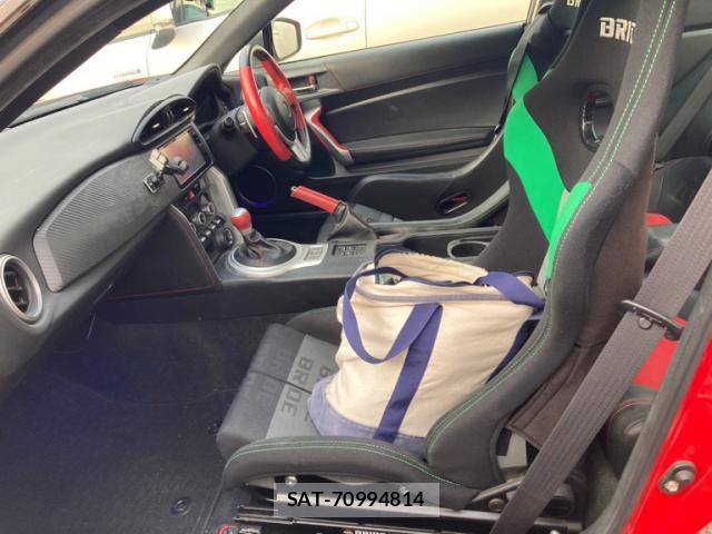 Toyota 86 2015-08 8342818-9