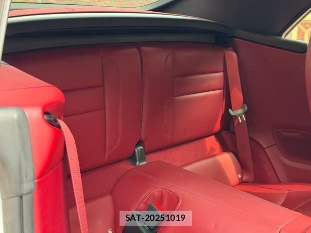 Porsche 911 2019-12 8342203-10