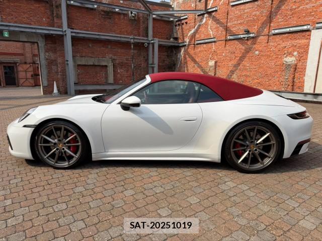 Porsche 911 2019-12 8342203-6